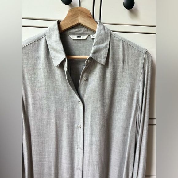 Uniqlo Super Soft, Gray Button Down Shirt - Picture 7 of 12
